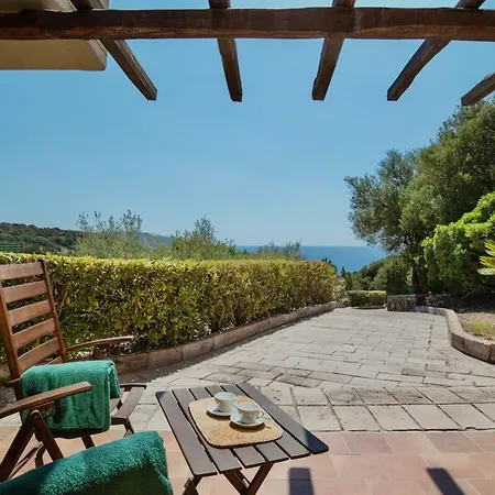 Aparthotel Isa-ecovillage With Swimming-pool In Surrounded By Greenery Just 400 Meters From The Sea *