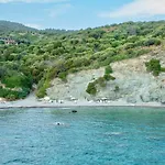 Aparthotel Isa-ecovillage With Swimming-pool In Surrounded By Greenery Just 400 Meters From The Sea