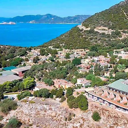 Isa-ecovillage With Swimming-pool In Surrounded By Greenery Just 400 Meters From The Sea 3*