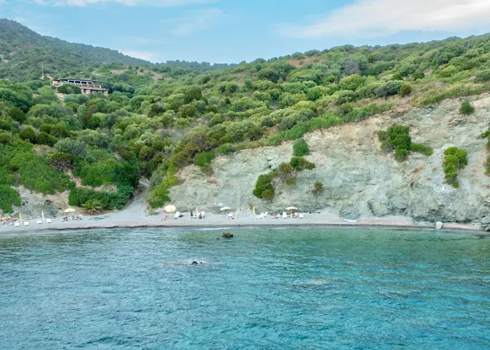 Aparthotel Isa-ecovillage With Swimming-pool In Surrounded By Greenery Just 400 Meters From The Sea